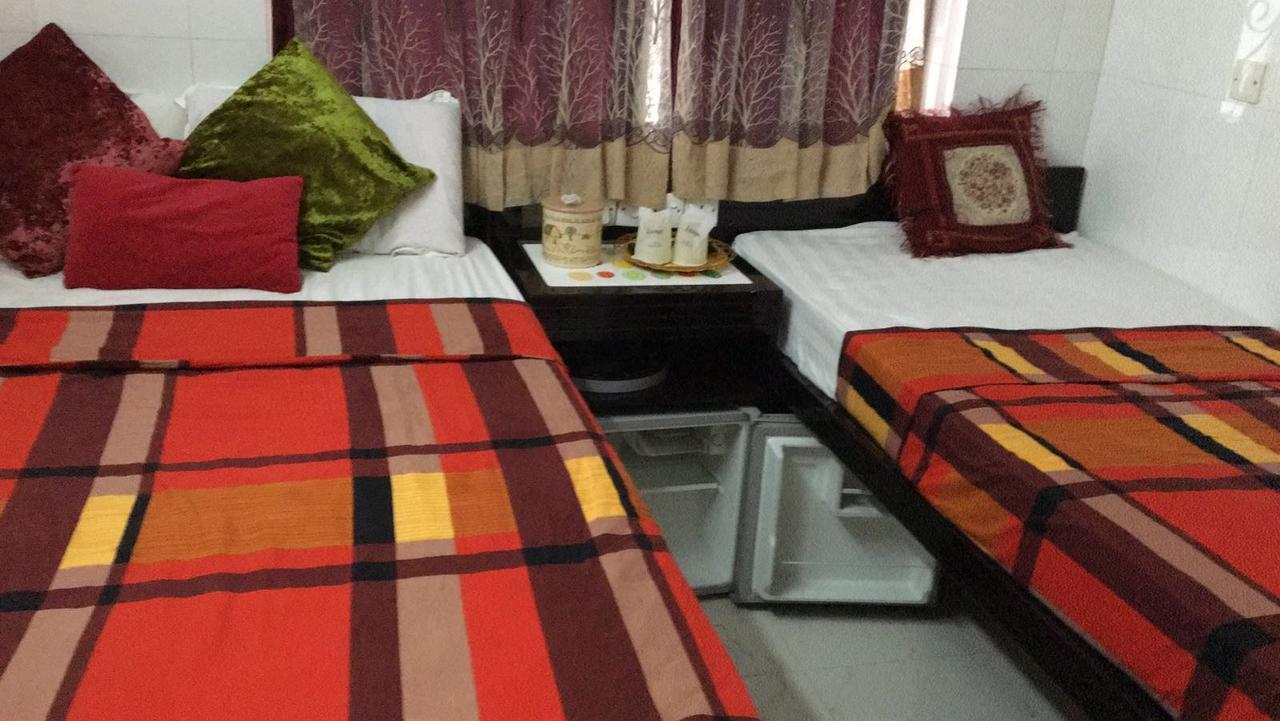 Kamal Traveller Hostel Hong Kong Exterior photo